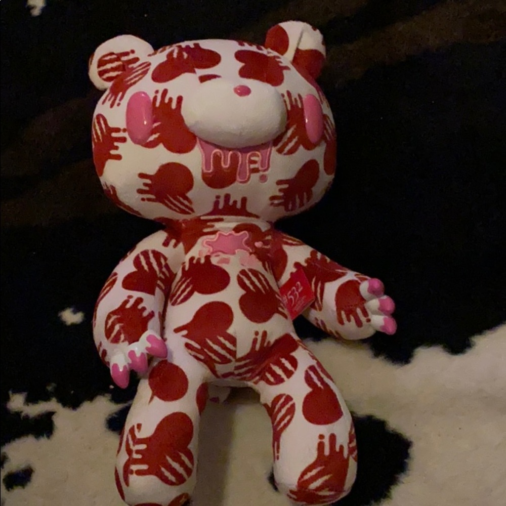 Large gloomy bear with hearts!